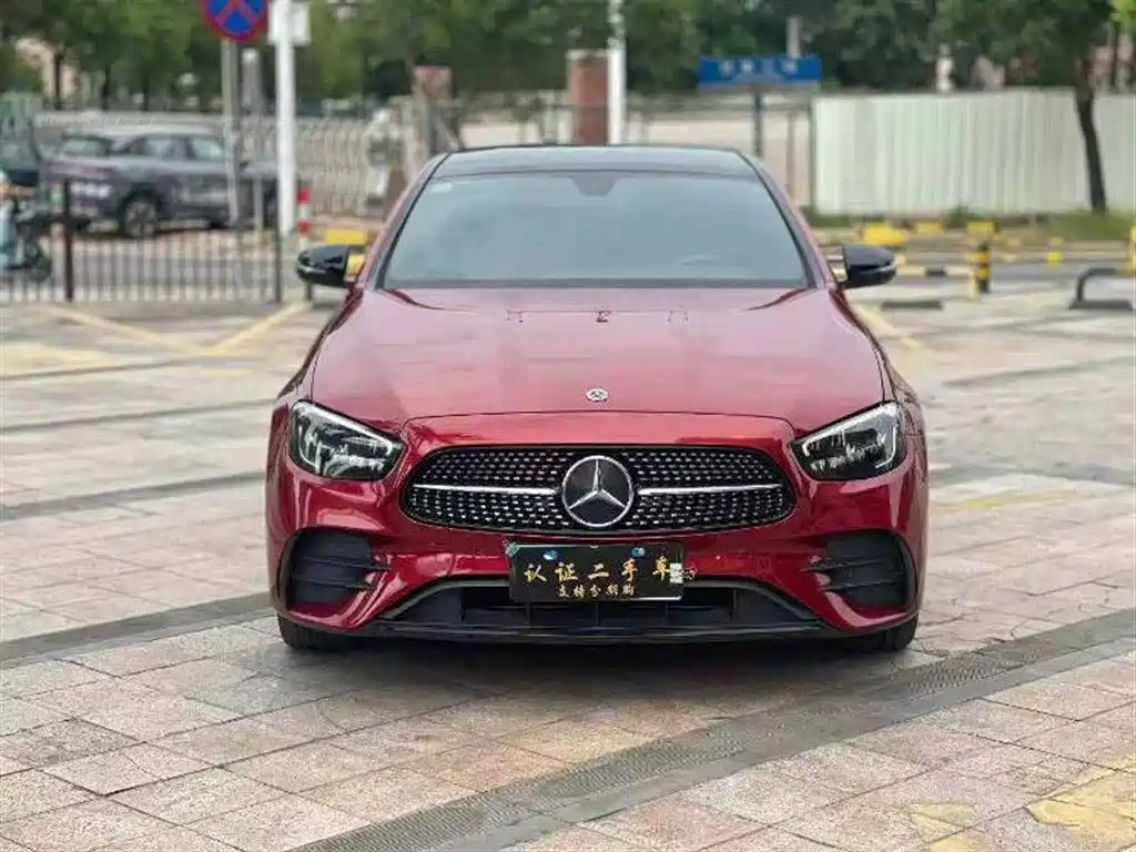 Mercedes-Benz E-Class 2022