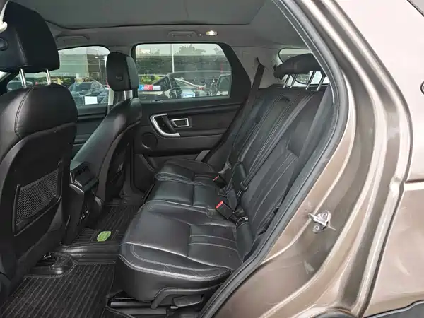 Land Rover Discovery Sport 2016