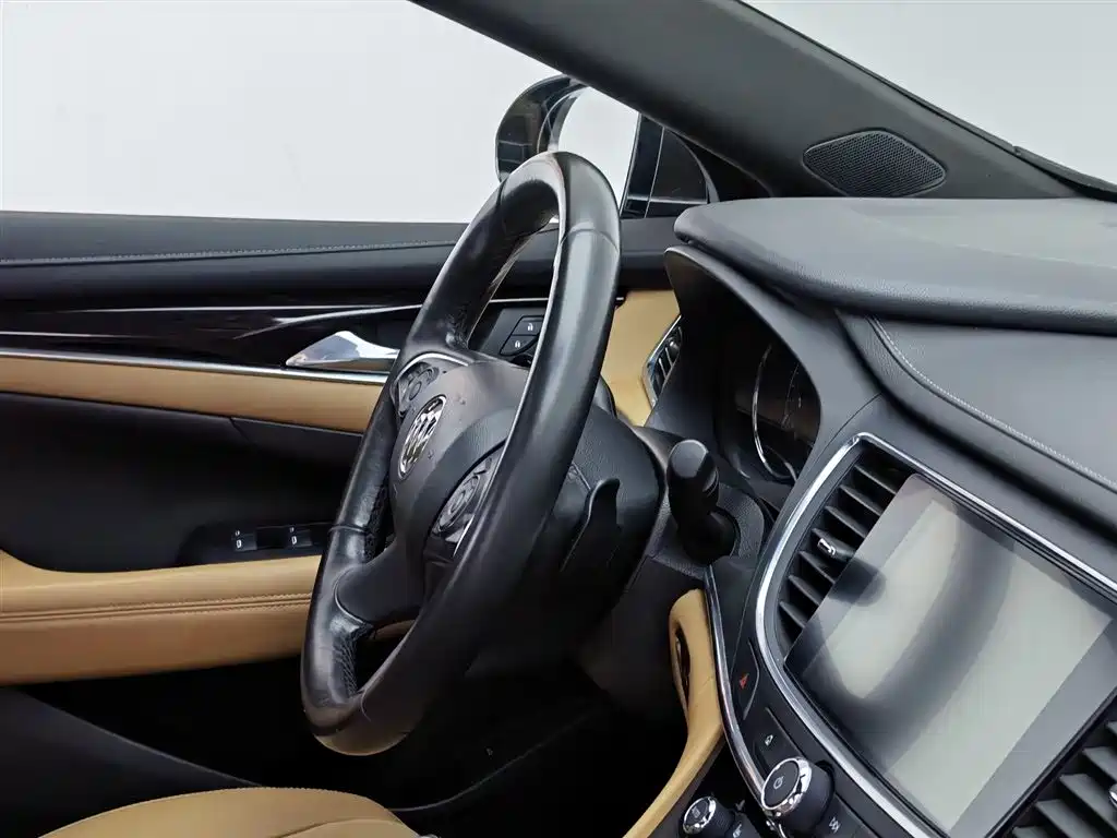 Buick LaCrosse 2019 — фото 22