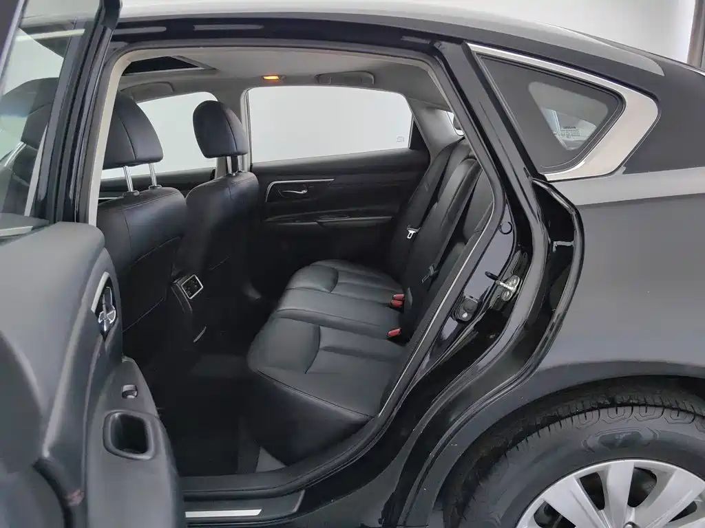 Nissan Teana 2018 — фото 15