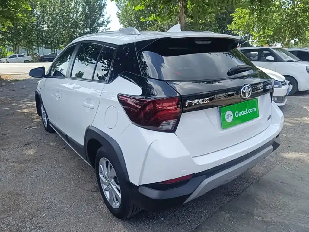Toyota Yaris L 2020