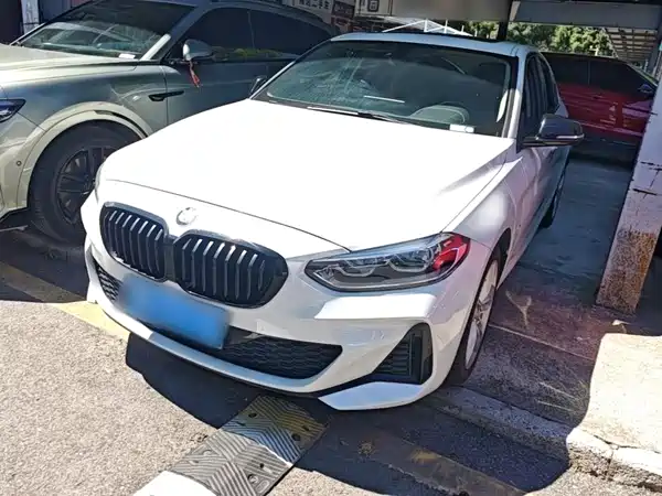 BMW 1 Series 2022