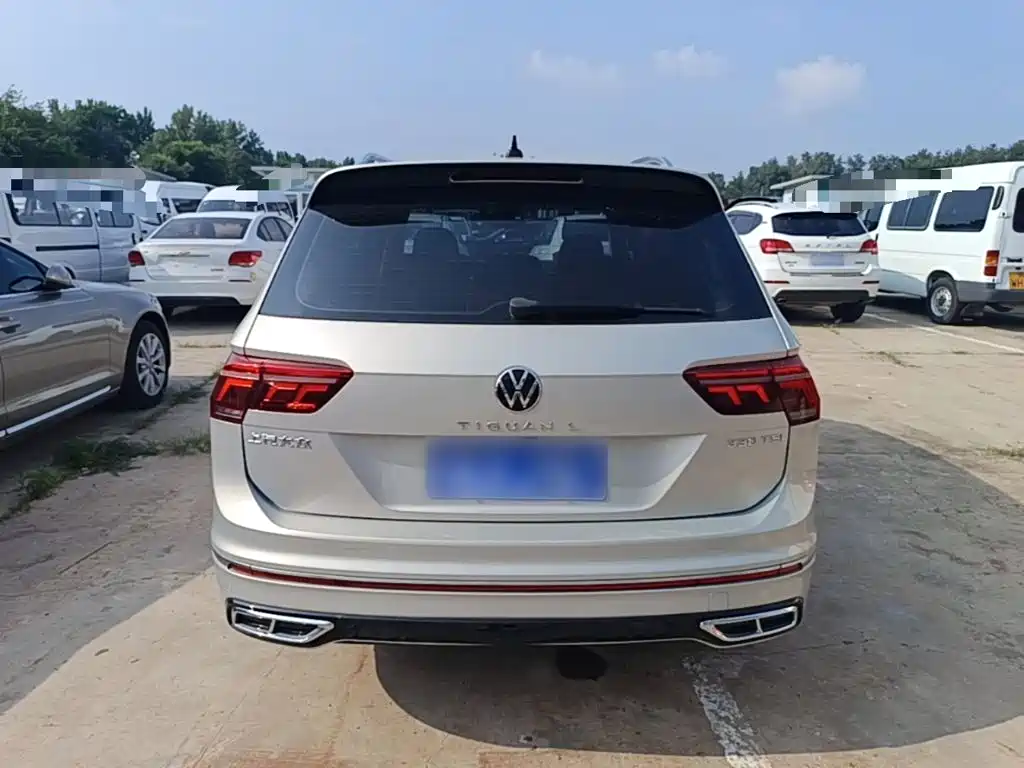 Volkswagen Tiguan L 2022