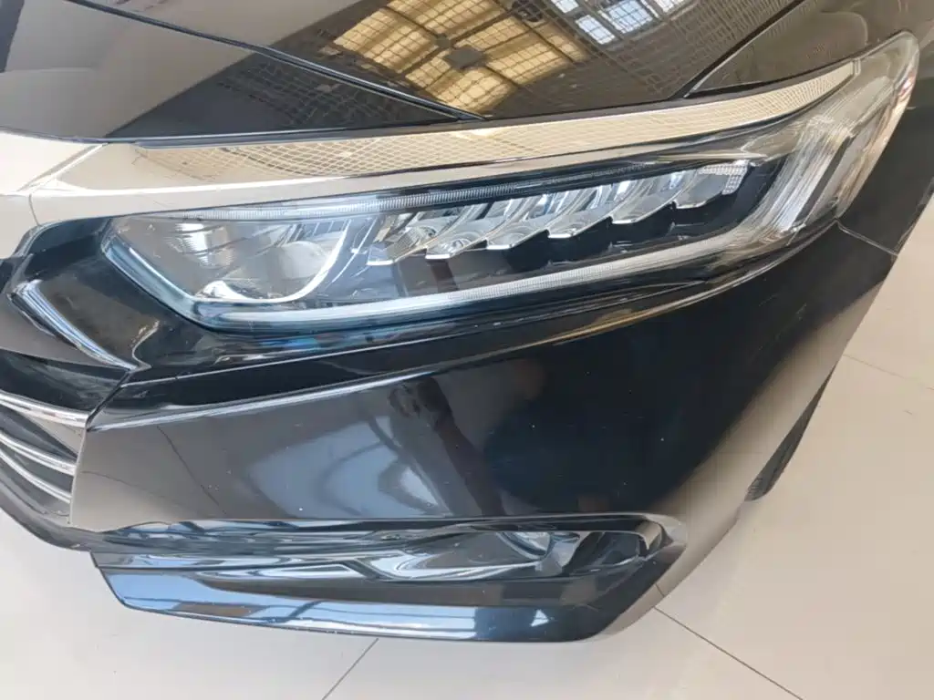 Honda Accord 2022 — фото 24