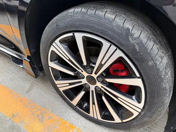 Geely Xingrui 2025