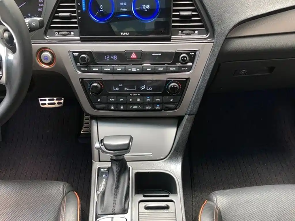 Hyundai Sonata 2015 — фото 10