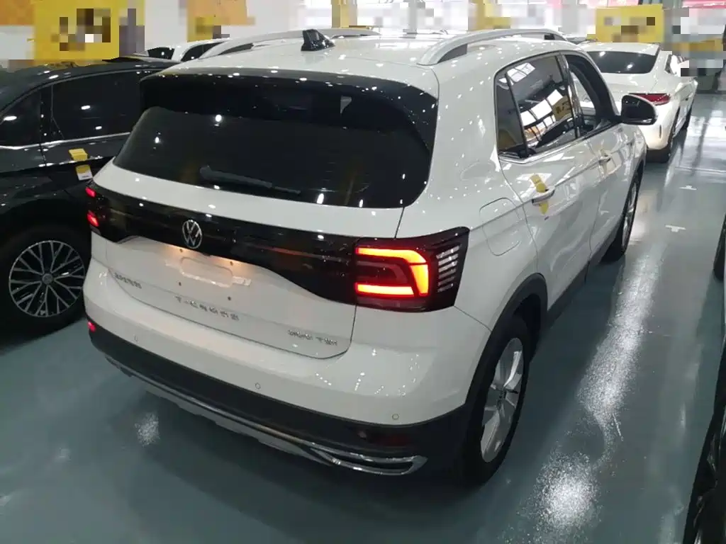 Volkswagen T-Cross 2024