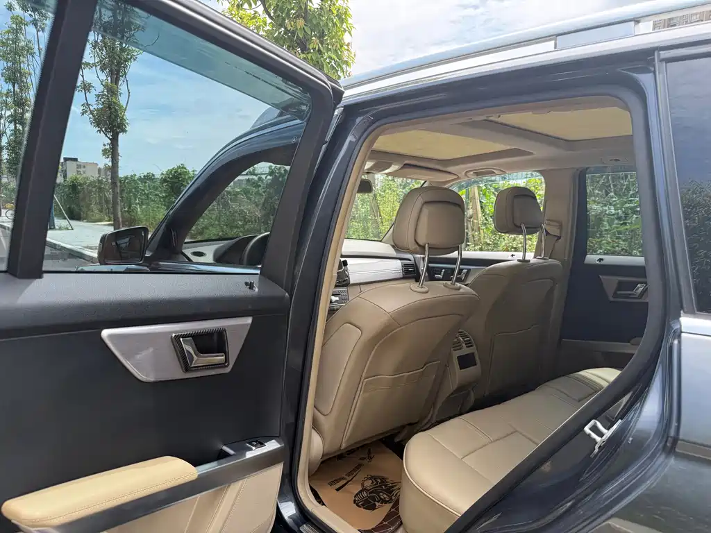 Mercedes-Benz GLK-Class 2010 — фото 13