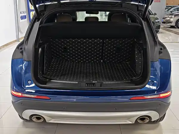 Lincoln Corsair 2020
