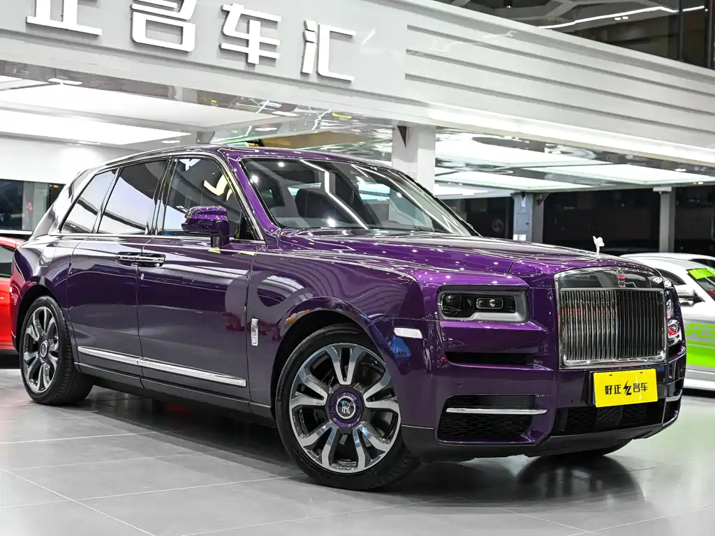 Rolls-Royce Cullinan 2022 — фото 3