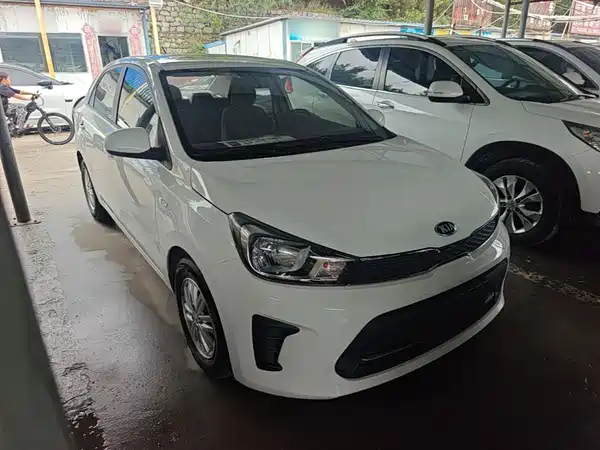 Kia Pegas 2021