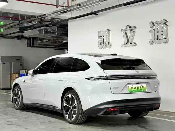 NIO ET5T 2024