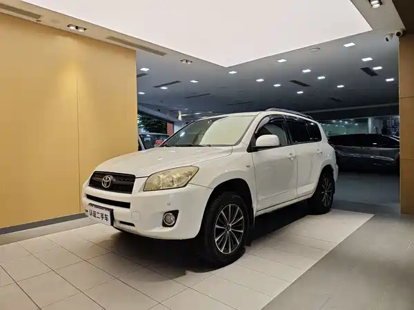 Toyota RAV4 2009