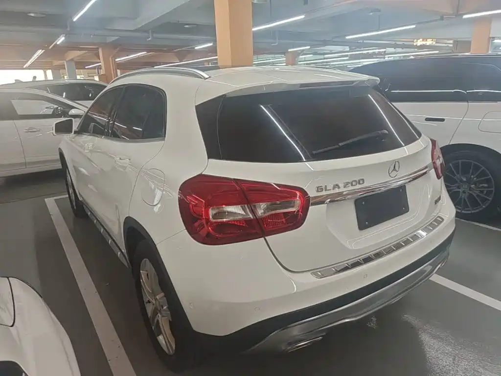 Mercedes-Benz GLA 2017