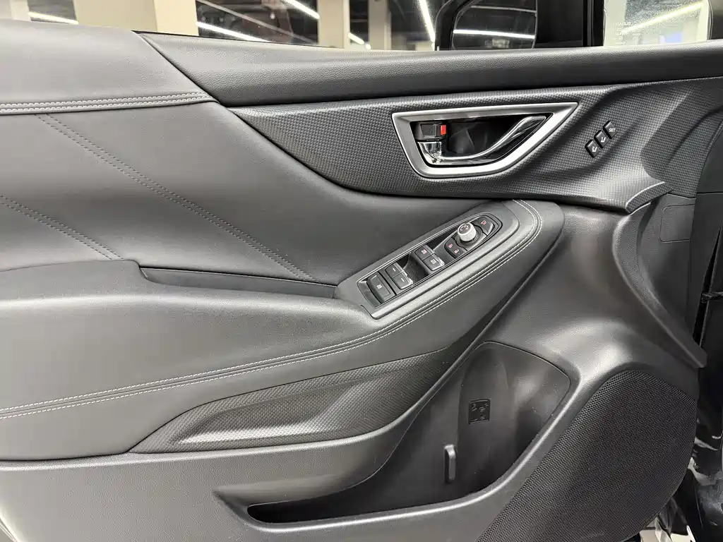 Subaru Forester 2021 — фото 10