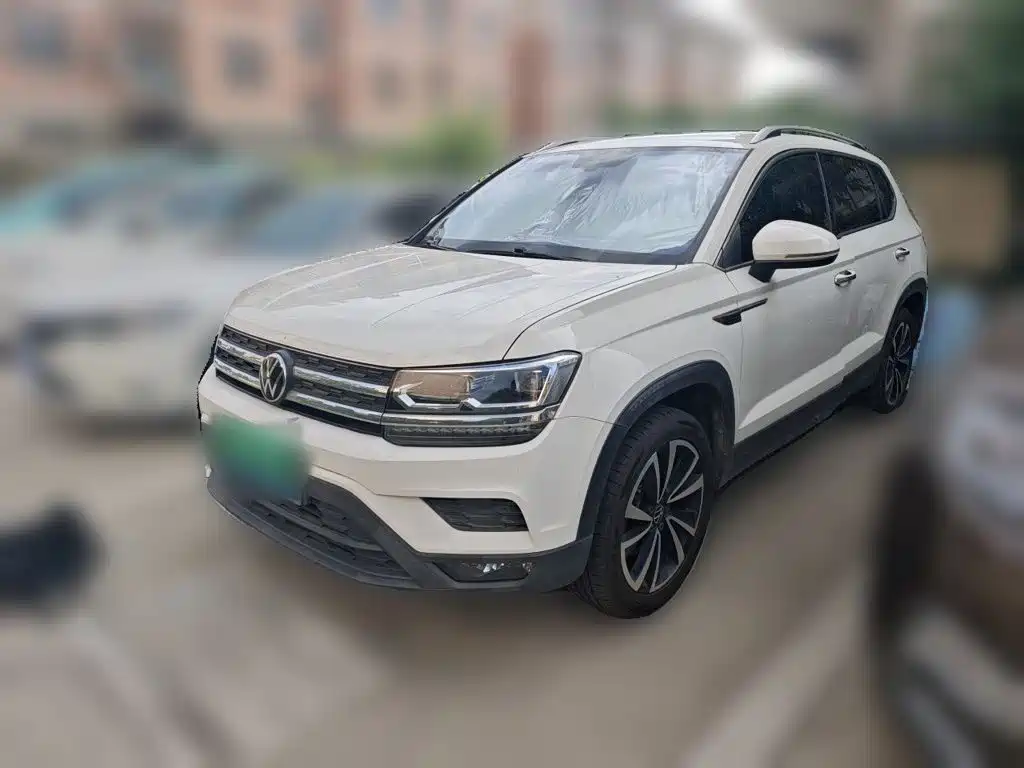 Volkswagen Tharu 2020