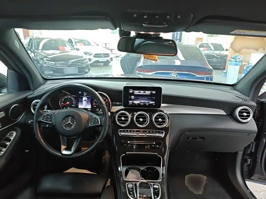 Mercedes-Benz GLC 2019 — фото 10
