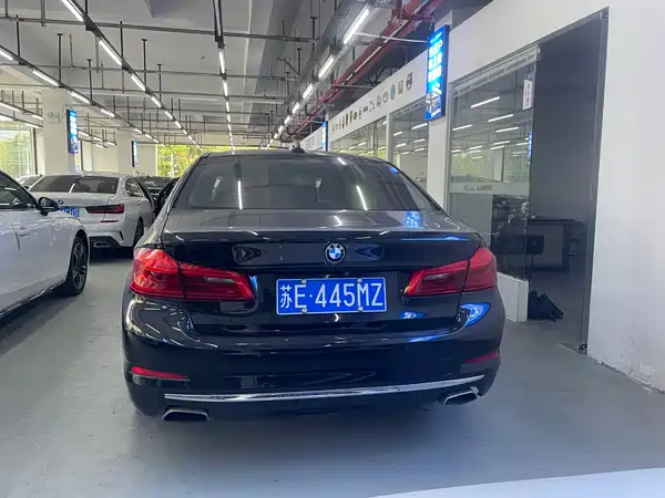 BMW 5 Series 2019