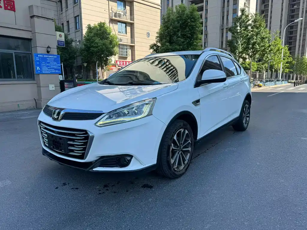 Luxgen You6 SUV 2017 — фото 2