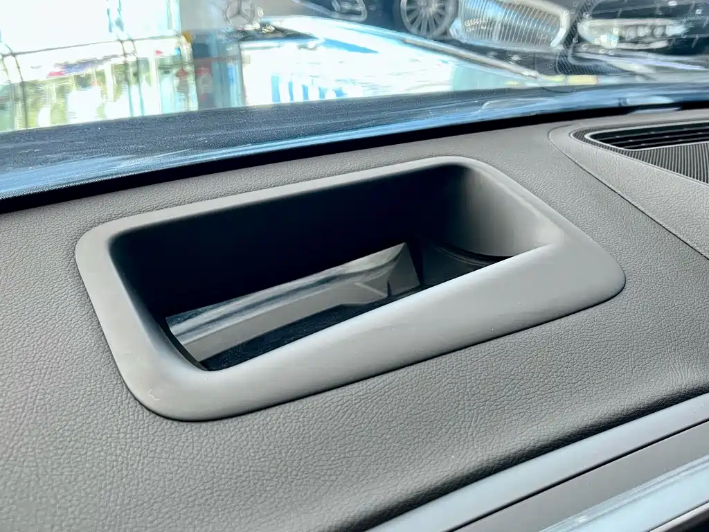Mercedes-Benz Maybach S-Class 2021 — фото 13