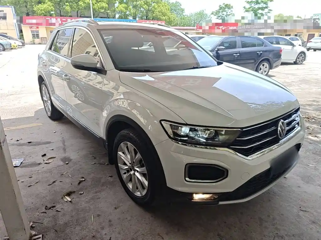 Volkswagen T-Roc 2023 — фото 4