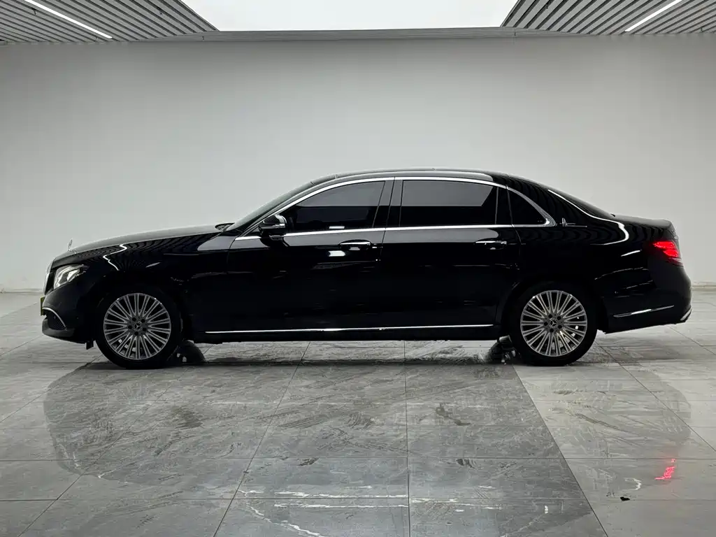 Mercedes-Benz E-Class 2020