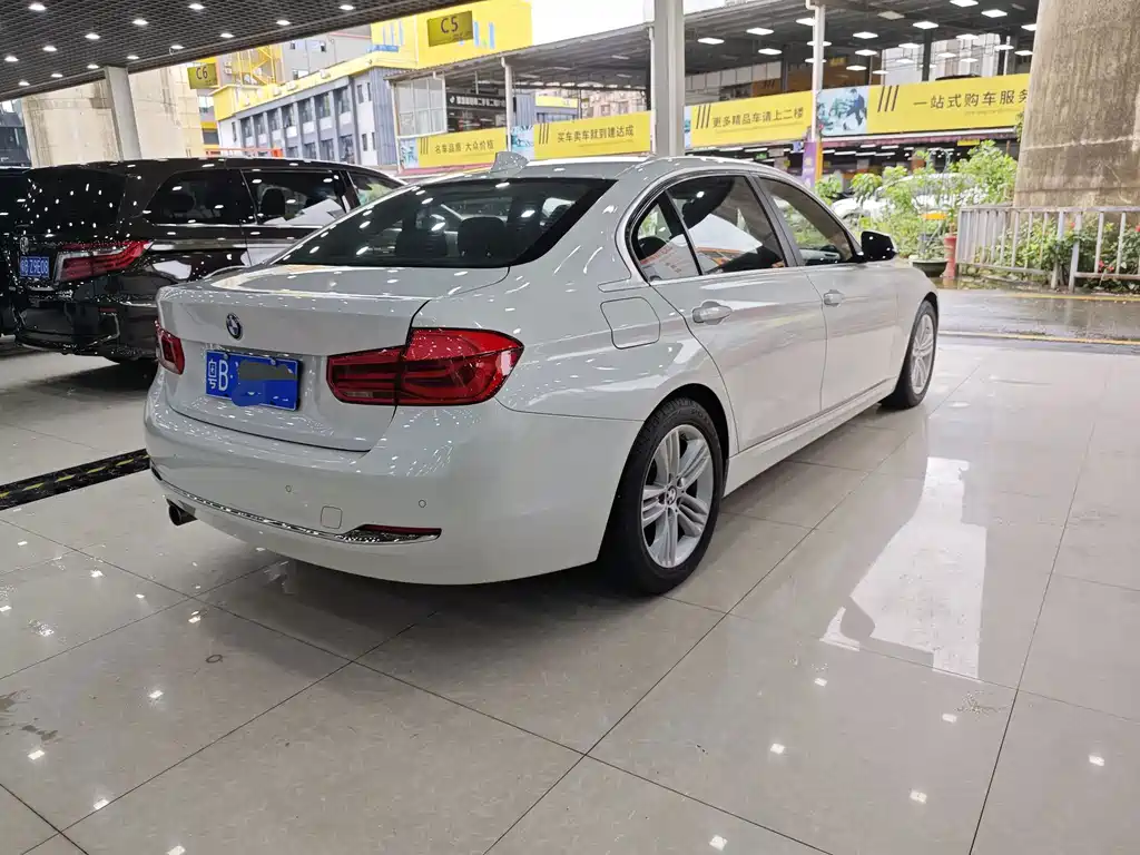 BMW 3 Series 2016