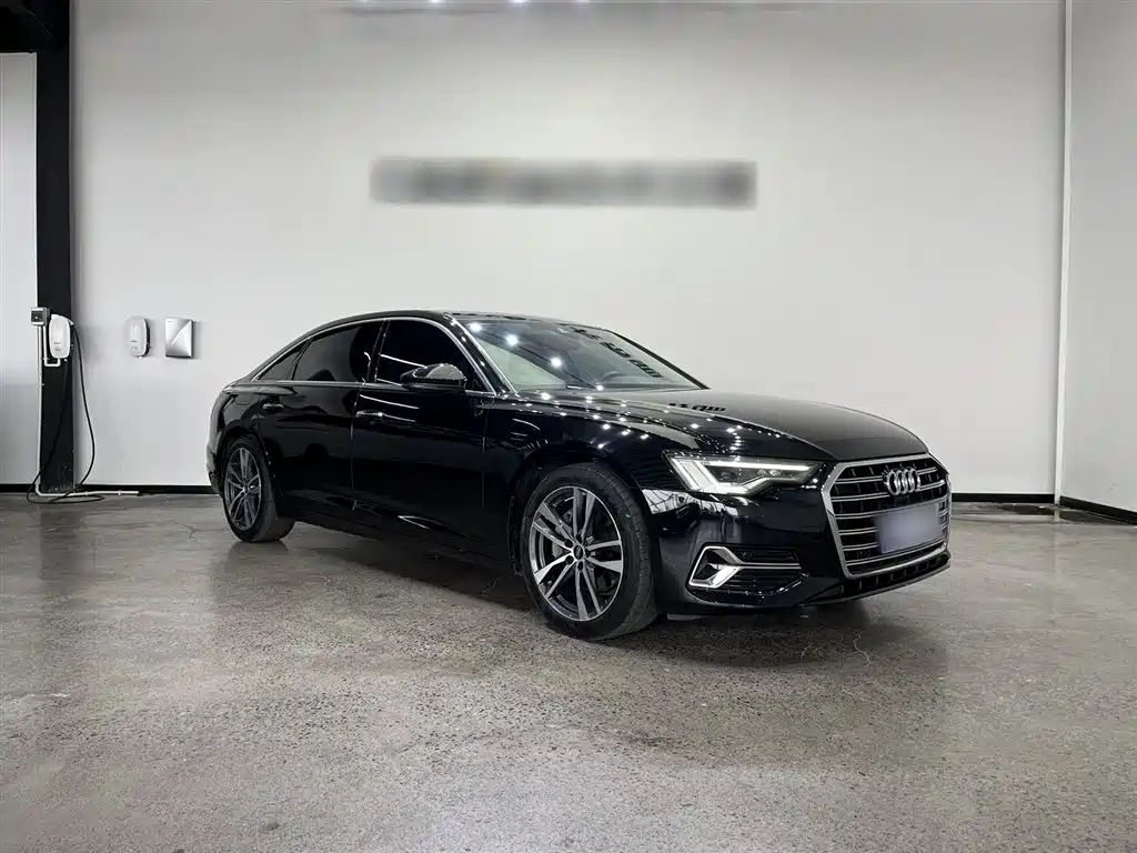 Audi A6L 2023 — фото 4