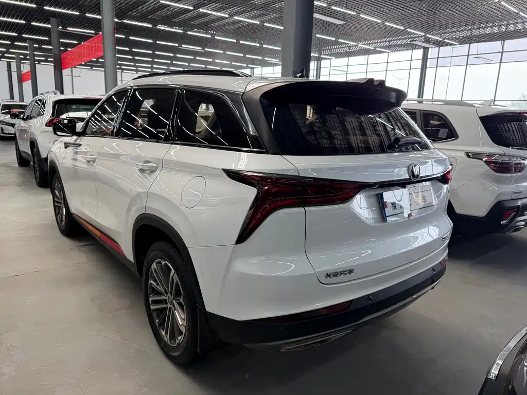 Changan CS75 PLUS 2021 — фото 17