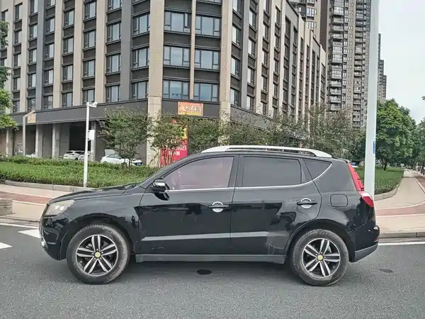 Geely GX7 2015