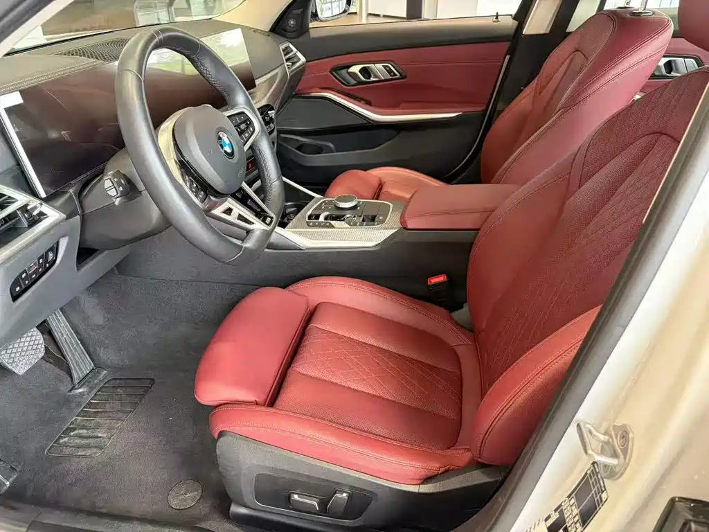 BMW 3 Series 2024