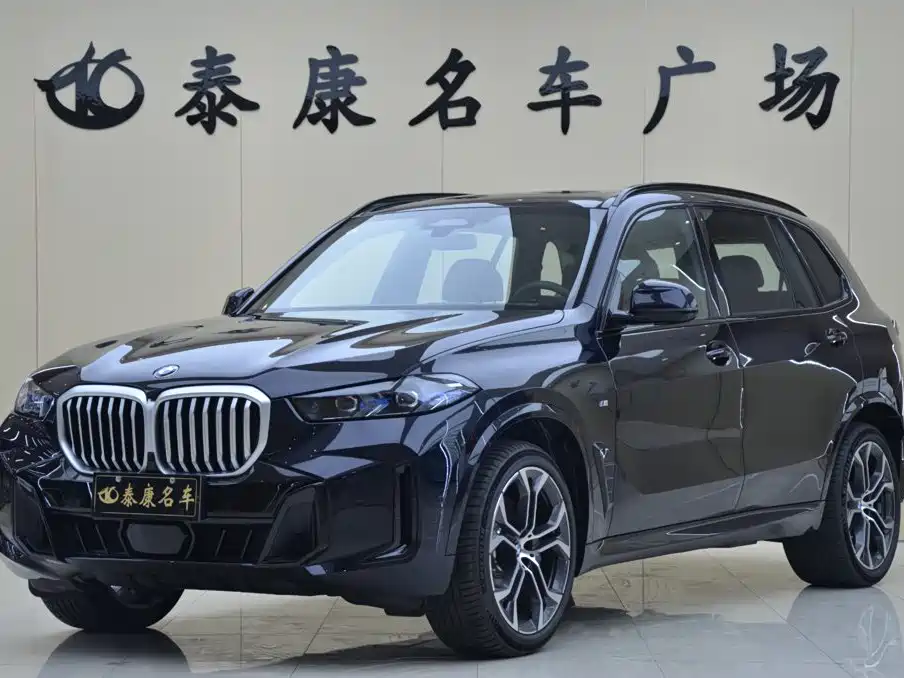 BMW X5 2026 — фото 1