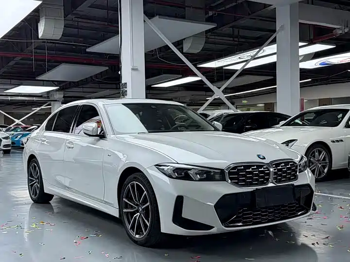 BMW 3 Series 2024