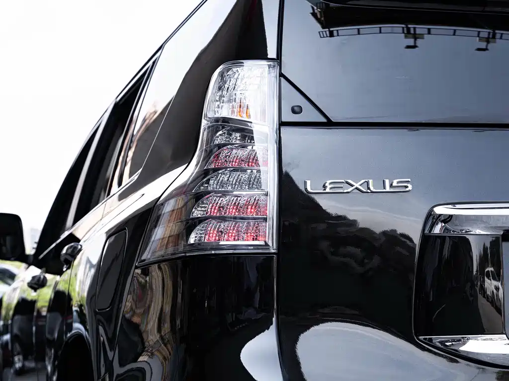 Lexus GX 2013 — фото 7