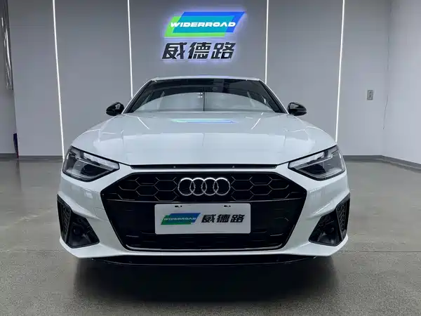 Audi A4L 2024