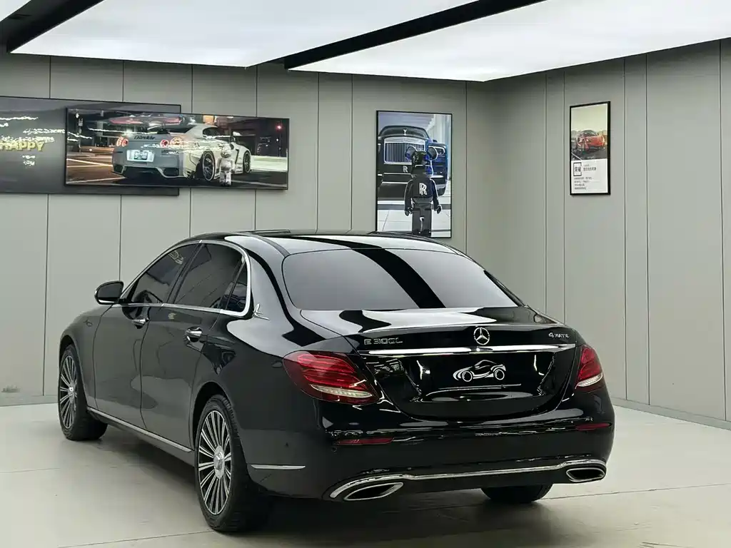 Mercedes-Benz E-Class 2019 — фото 4