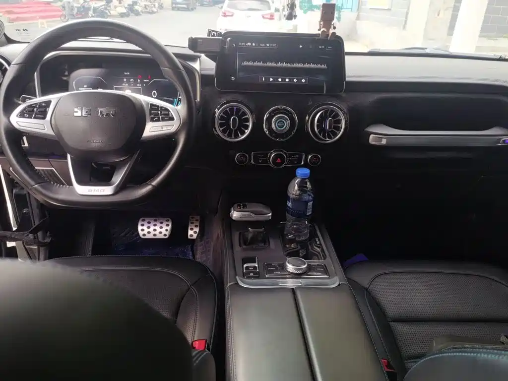 BAIC BJ40 2021 — фото 10
