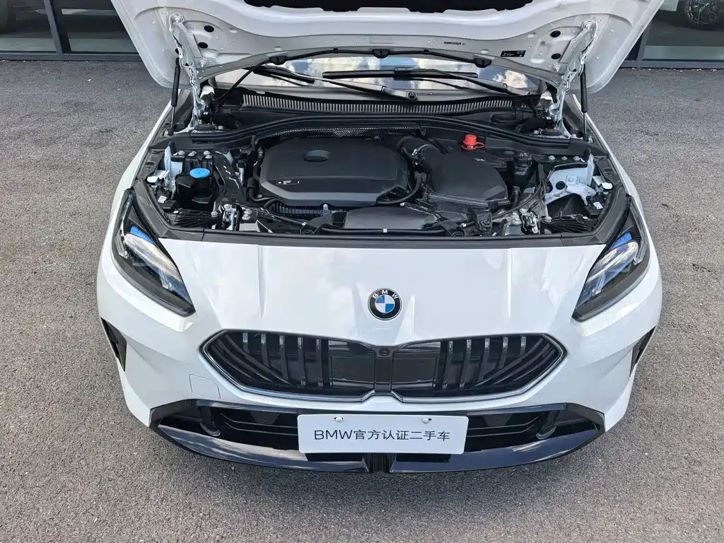 BMW 2 Series 2025 — фото 14