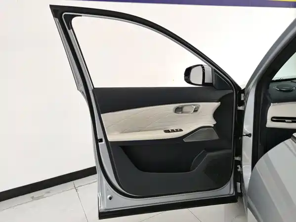 Geely Galaxy Starship 7 2025