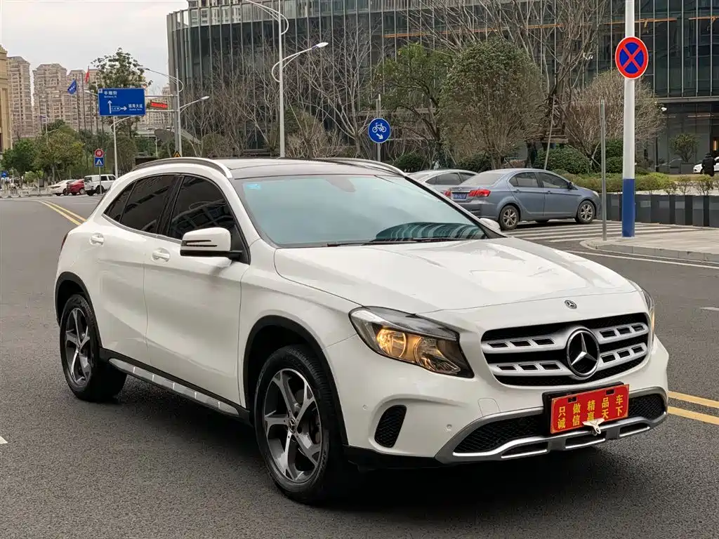 Mercedes-Benz GLA 2018 — фото 3