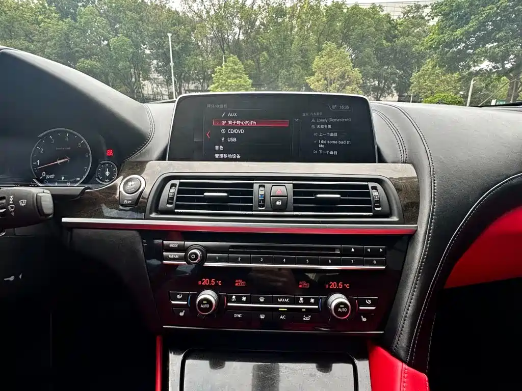 BMW 6 Series 2018 — фото 14