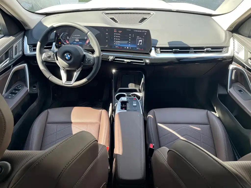 BMW X1 2024 — фото 9