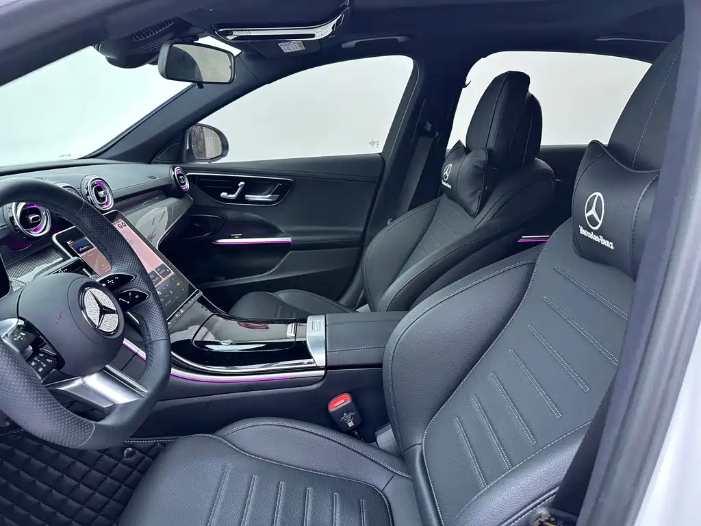 Mercedes-Benz C-Class 2024 — фото 25