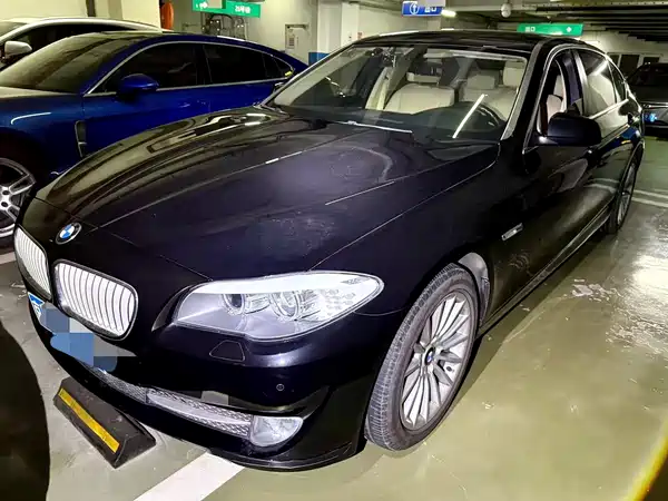 BMW 5 Series 2012