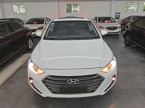 Hyundai Celesta 2018