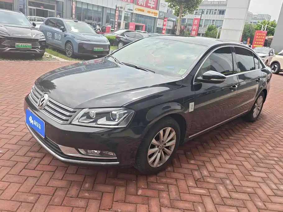 Volkswagen Magotan 2016