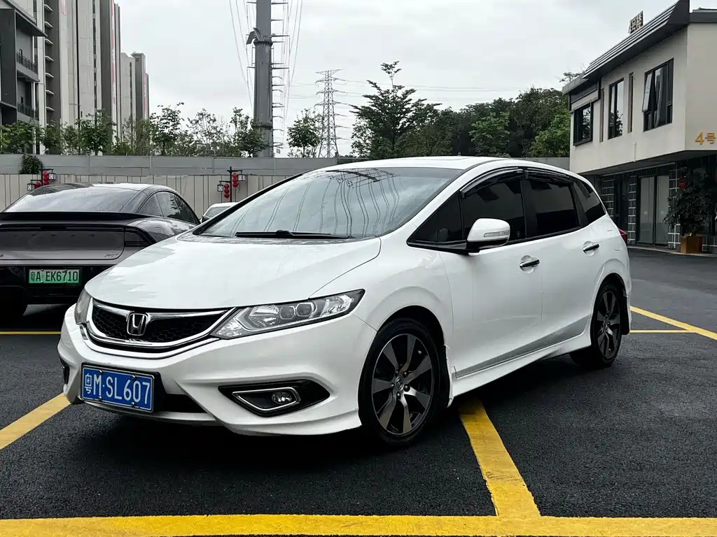 Honda Jade 2014 — фото 1