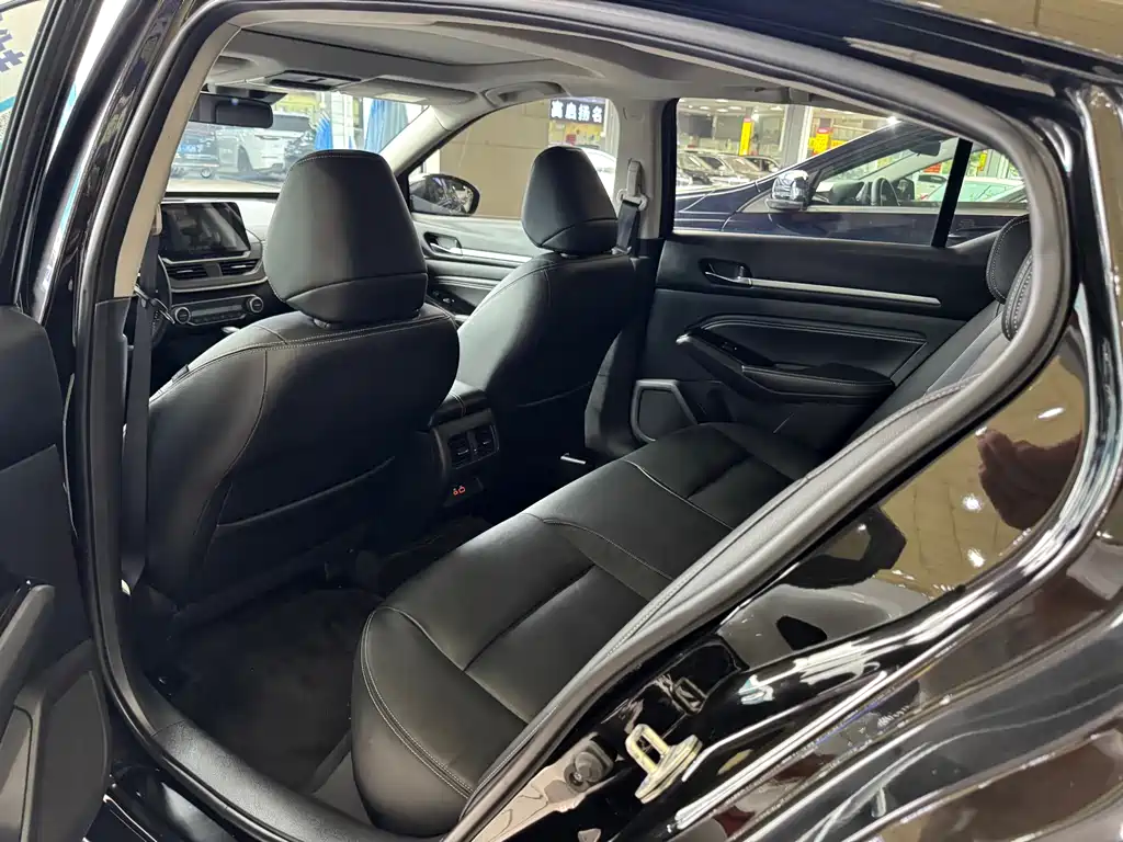 Nissan Teana 2020
