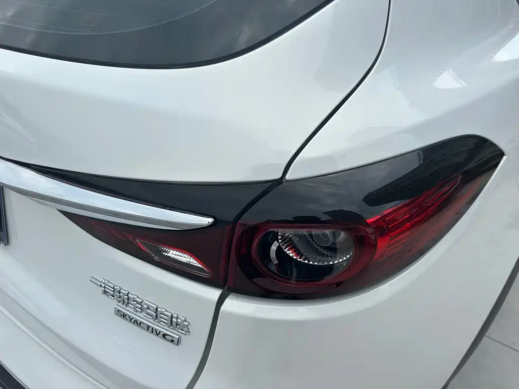 Mazda CX-4 2021 — фото 16