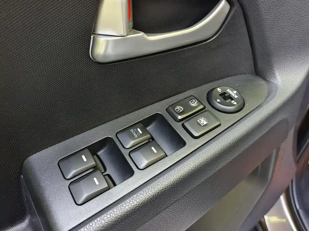 Kia Sportage 2012 — фото 15